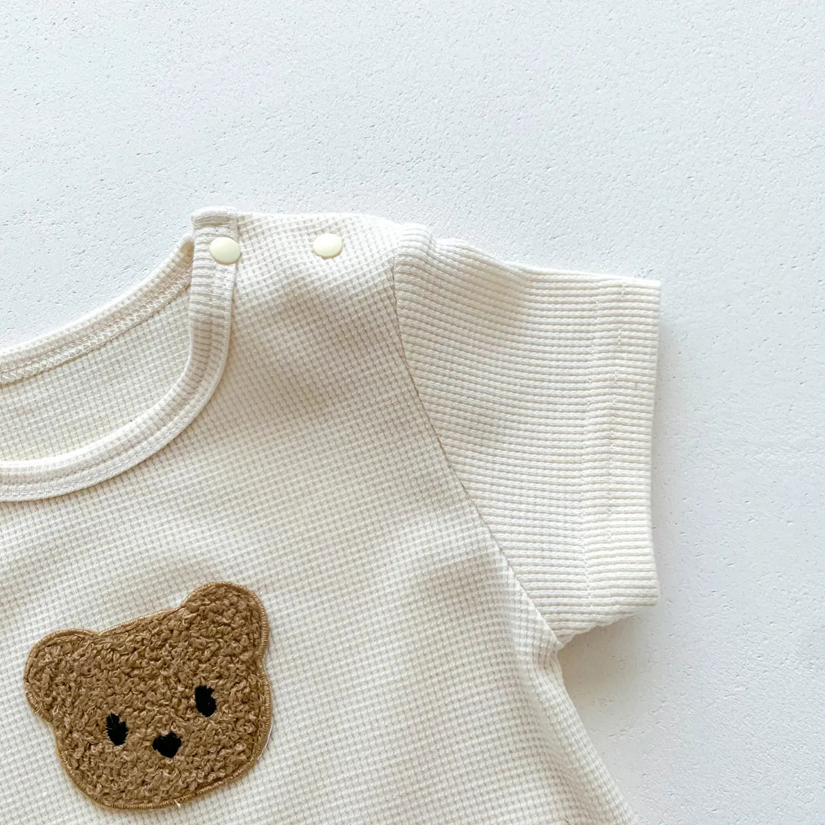 Nuevo en verano, monos para niños y niñas de manga corta con parche de gofre, monos para recién nacidos, pelele de algodón, sombrero de regalo con oreja