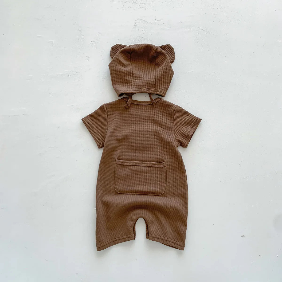 Nuevo en verano, monos para niños y niñas de manga corta con parche de gofre, monos para recién nacidos, pelele de algodón, sombrero de regalo con oreja