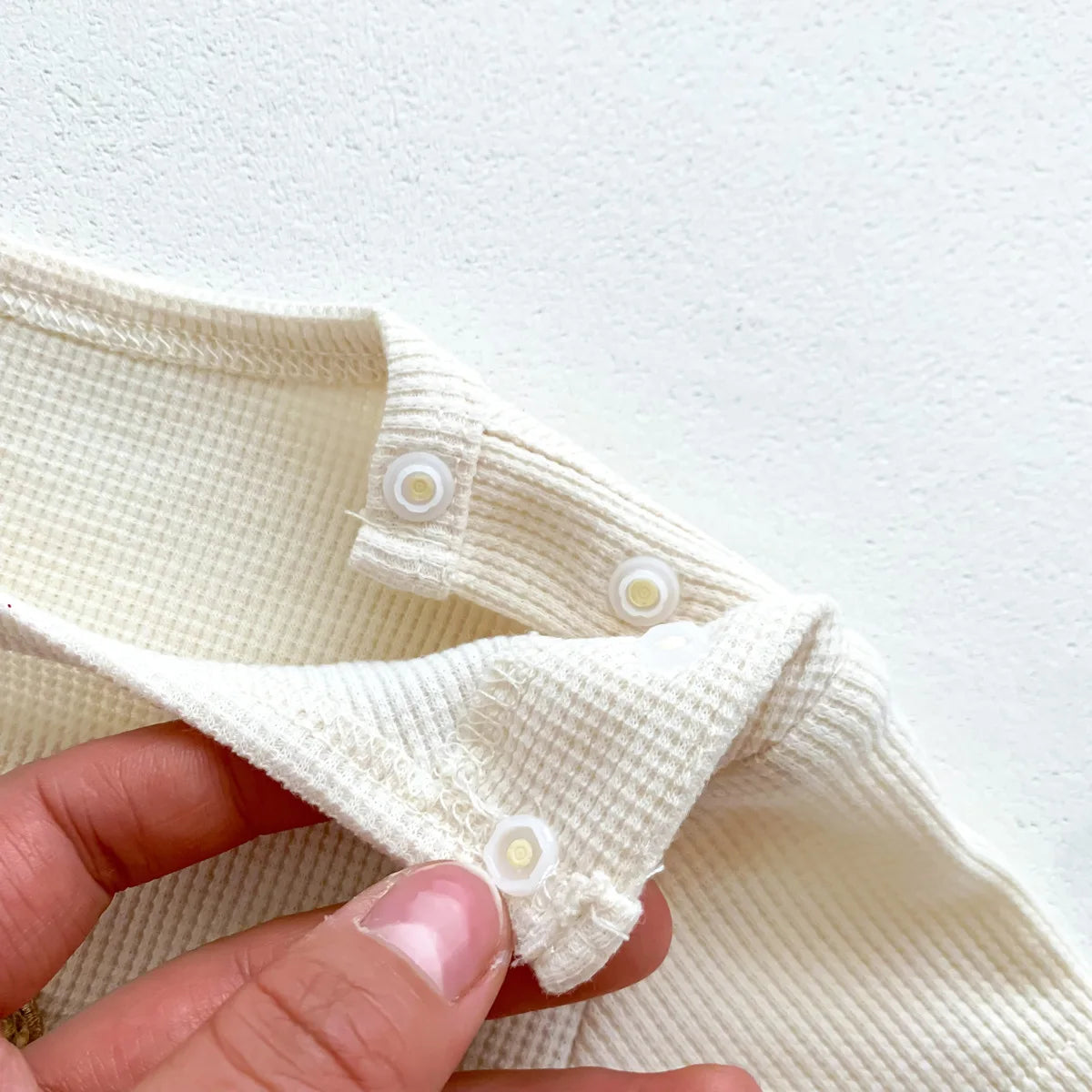 Nuevo en verano, monos para niños y niñas de manga corta con parche de gofre, monos para recién nacidos, pelele de algodón, sombrero de regalo con oreja